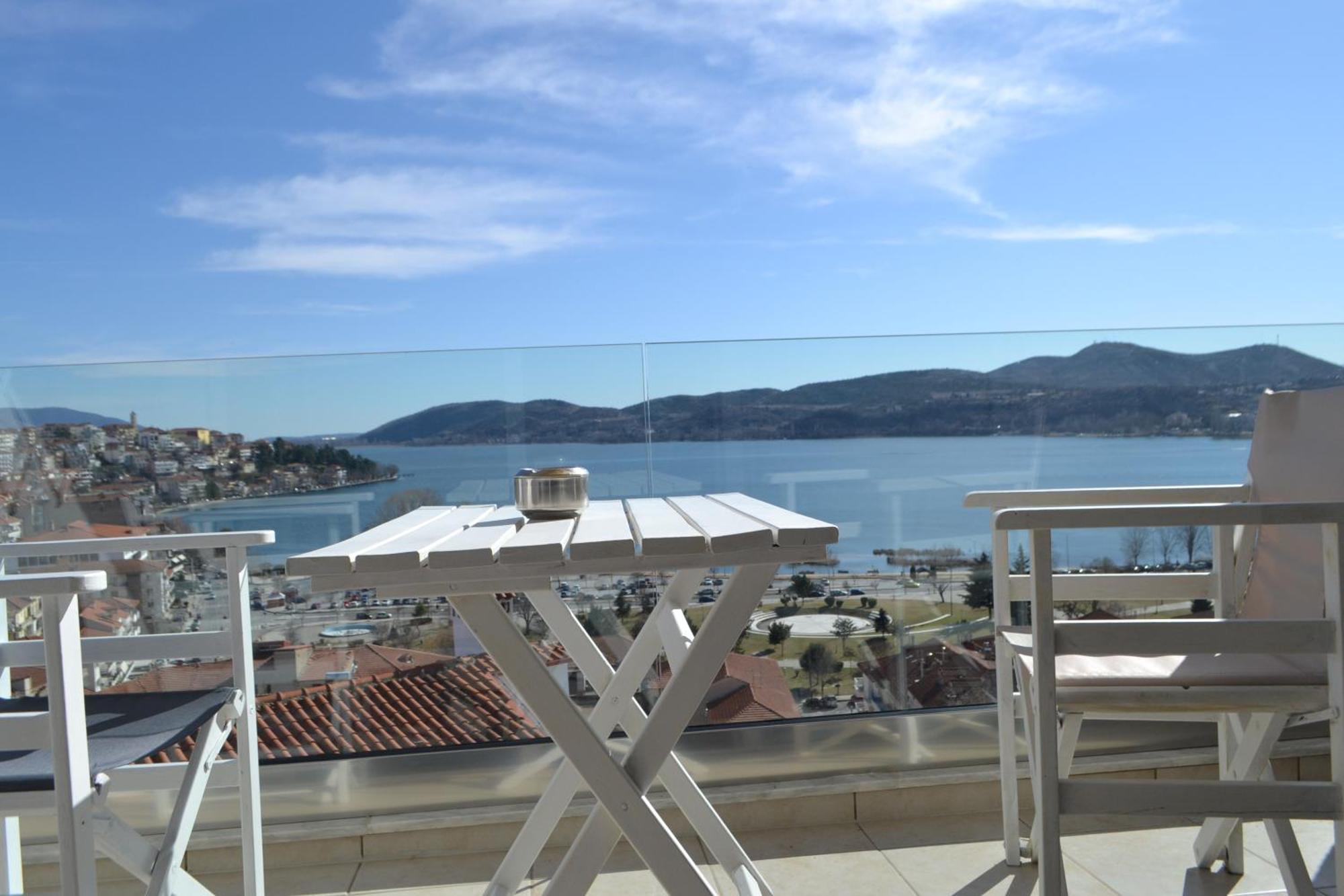 Calm Lake Balcony 카스토리아 외부 사진